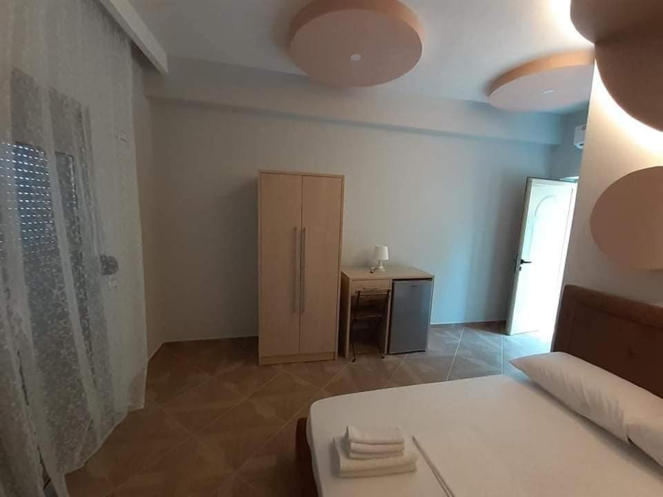 Bed and Breakfast Bluflest à Dhërmi Extérieur photo